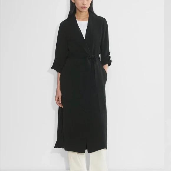 Aritzia Kahlo Robe - Picture 4 of 7